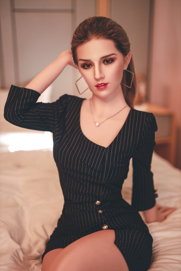 Qiana 1:1 Scale Silicone/TPE Small breasts Sex Doll (5' 7"/170cm)