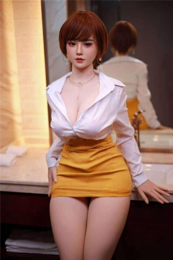 Sarah - 1:1 Scale Silicone/TPE Large Breast Sex Doll (5' 4"/163cm)