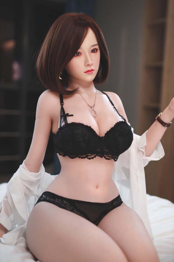 Leila 1:1 Scale Silicone/TPE Large Breast Sex Doll (5′ 2″/157cm)