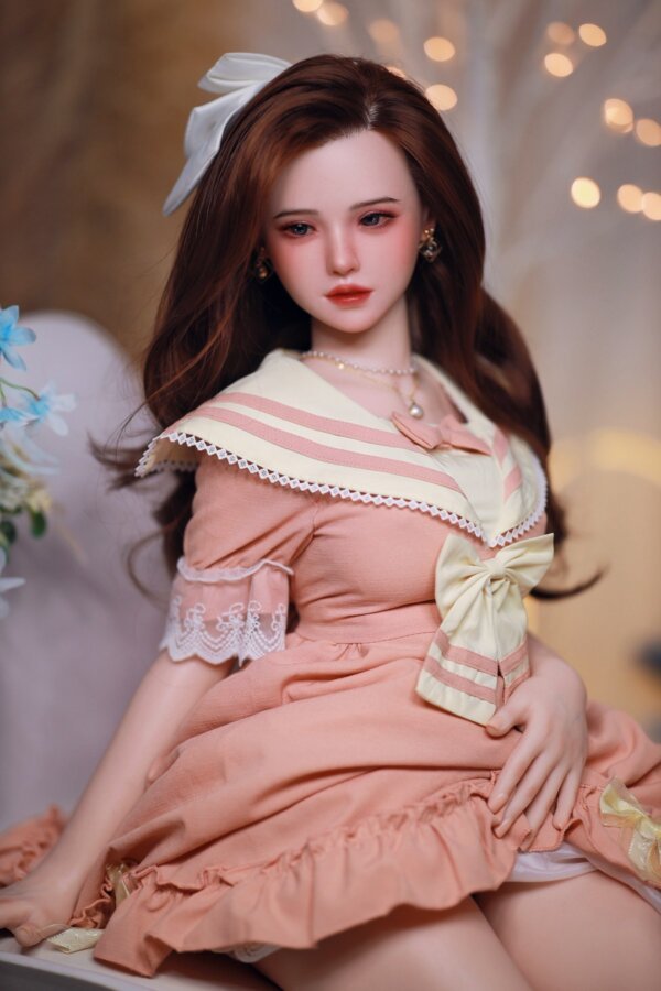 Camila 1:1 Scale Medium Breast Action Figure Doll (4'/123cm)