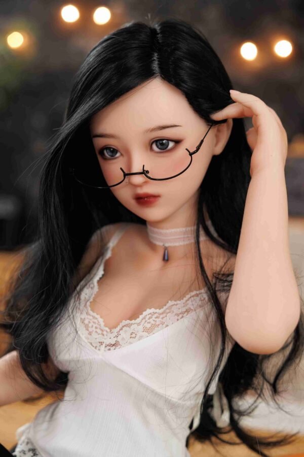BeLl 1:1 Scale  Action Figure Doll (3' 7"/110cm)