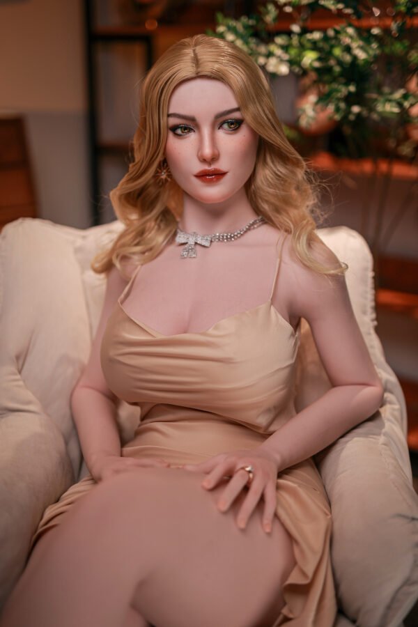 Kaitly 1:1 Scale Full Silicone Large Breast Sex Doll (5' 8"/172cm)