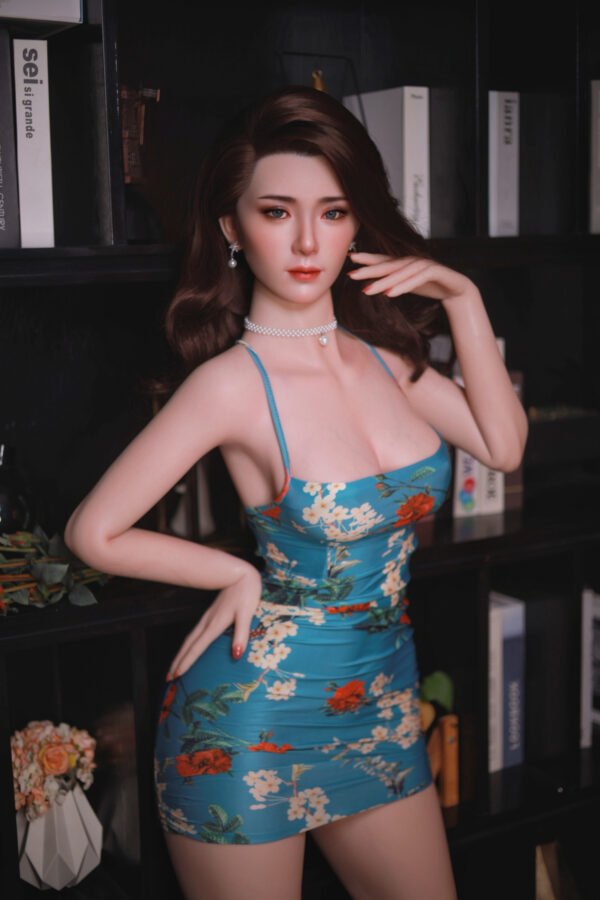 Qiu - 1:1 Scale Humanoid Clone Series Silicone Sex Doll（5' 4"/163cm）