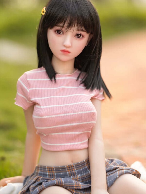 Amelia 1:1 Scale Medium Breast Action Figure Doll (4'/123cm)